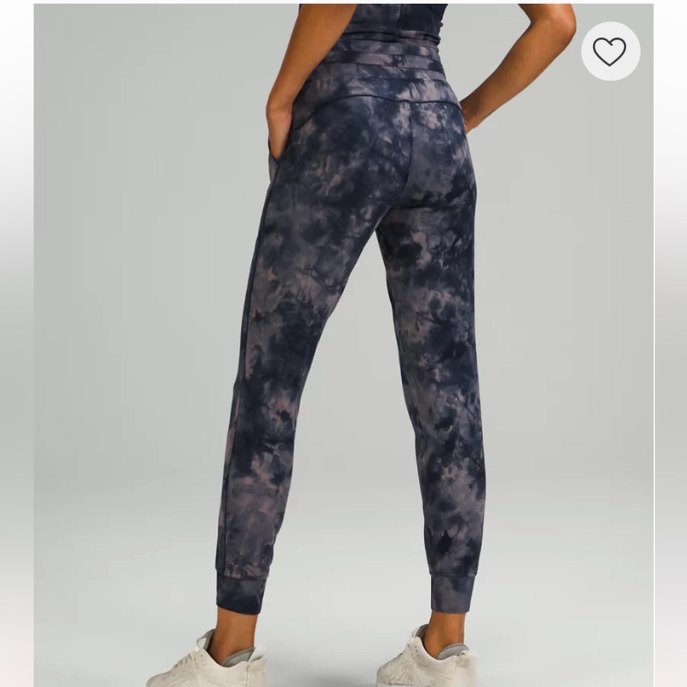 LULULEMON READY TO RULU JOGGER 28”DIAMOND DYE LUNAR ROCK TRUE NAVY COLOR SIZE 2
